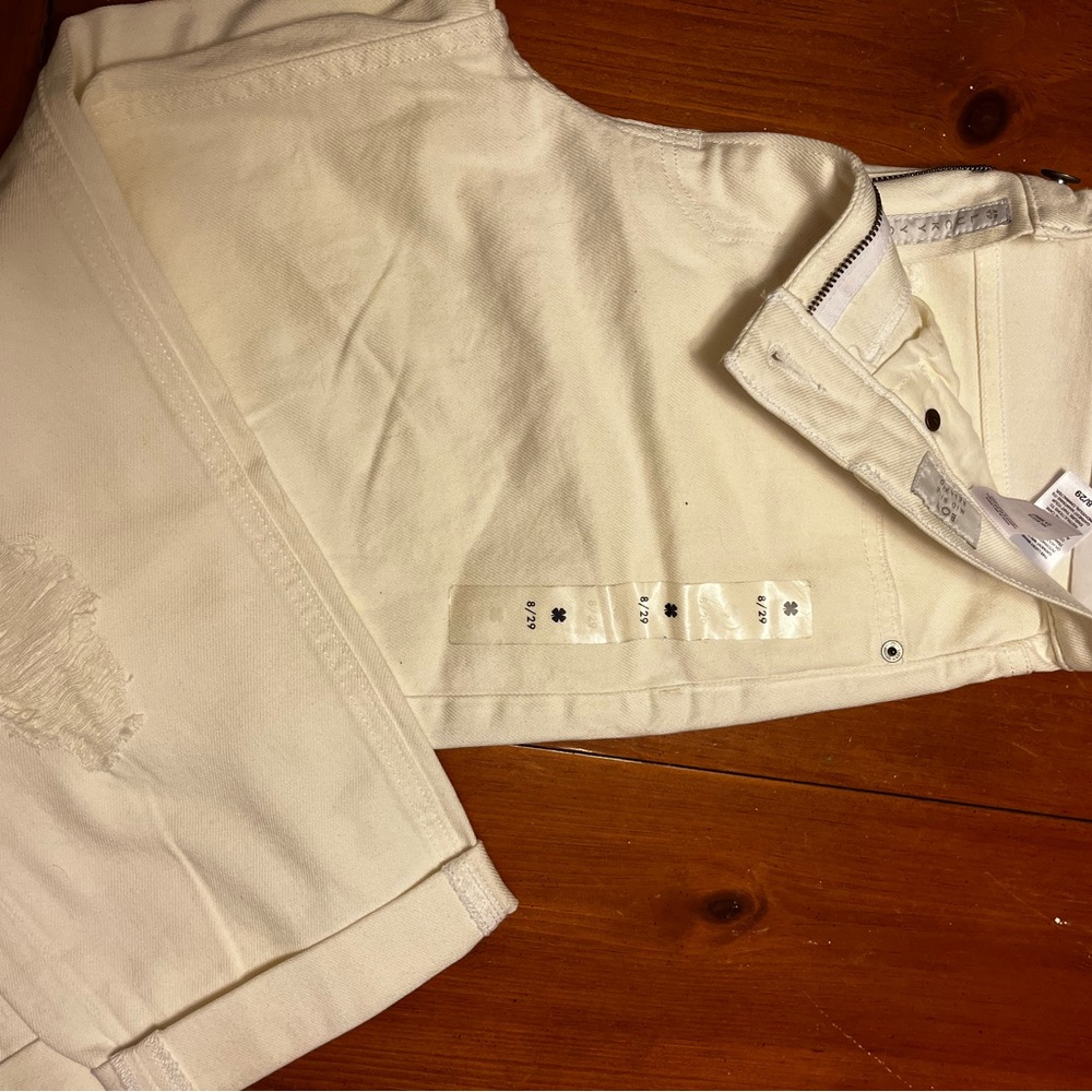 White Midrise lucky jeans NWT - Picture 3 of 4